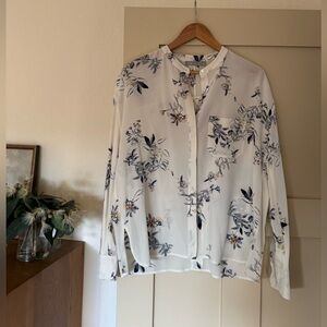 Vince 100% silk L Floral Blouse Long Sleeve Button Up